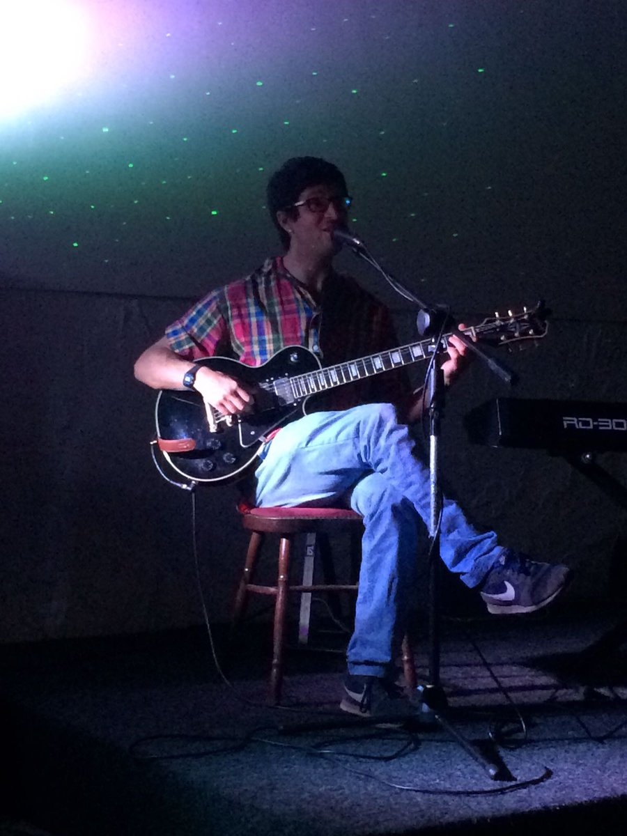 Playing in London this Fri <a href="/TheHarrisonFolk/">The Harrison Pub</a> in #kingscross with @theretrosettes 8pm £8adv