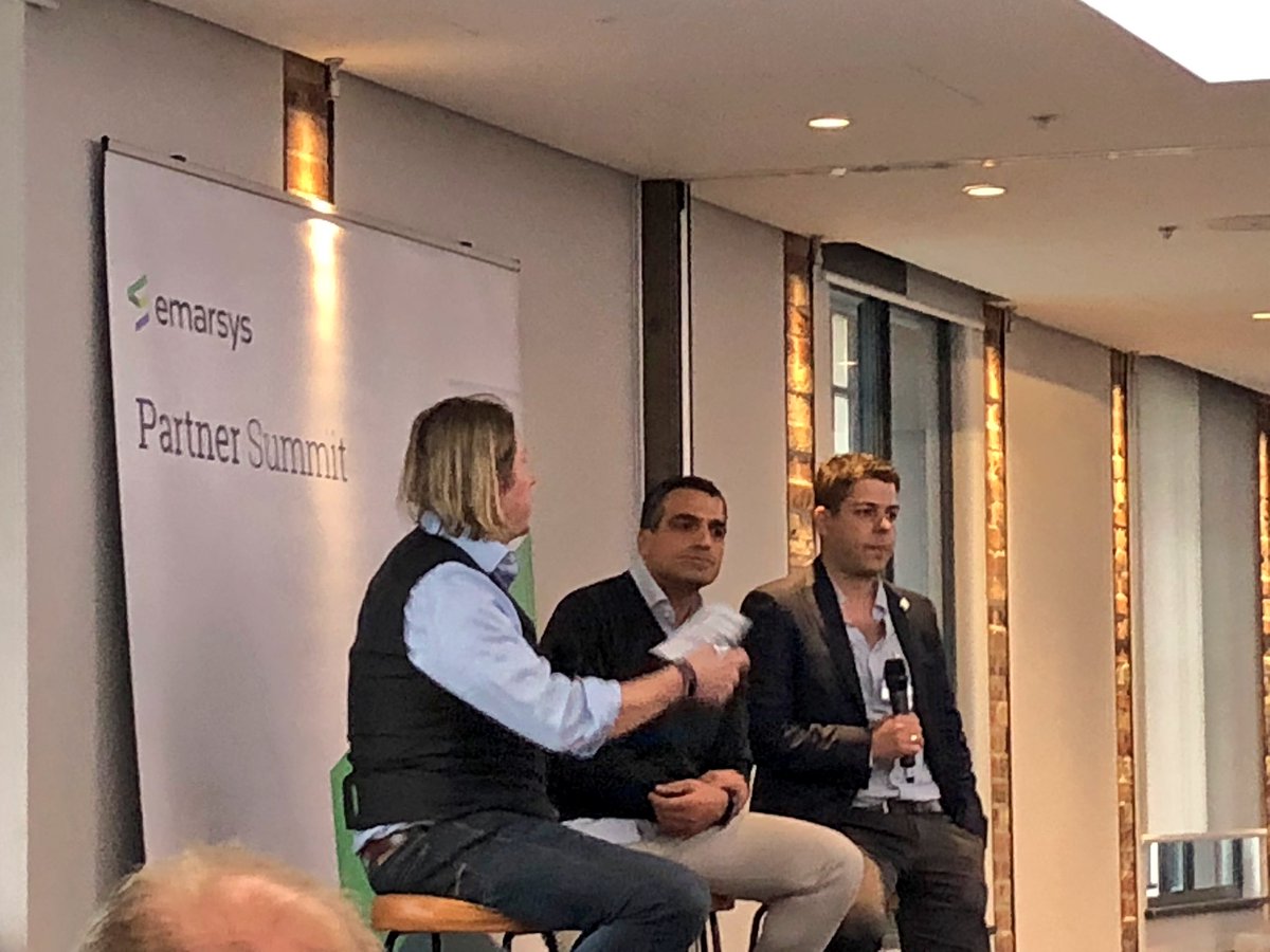 jwrigley1's tweet photo. .#emarsyspartnersummit #EmarsysRevolution main thing keep the client happy through superior, easy to use partners. Fireside chat w @davelittlechild @Emarsys https://t.co/PvUQr1rRz6