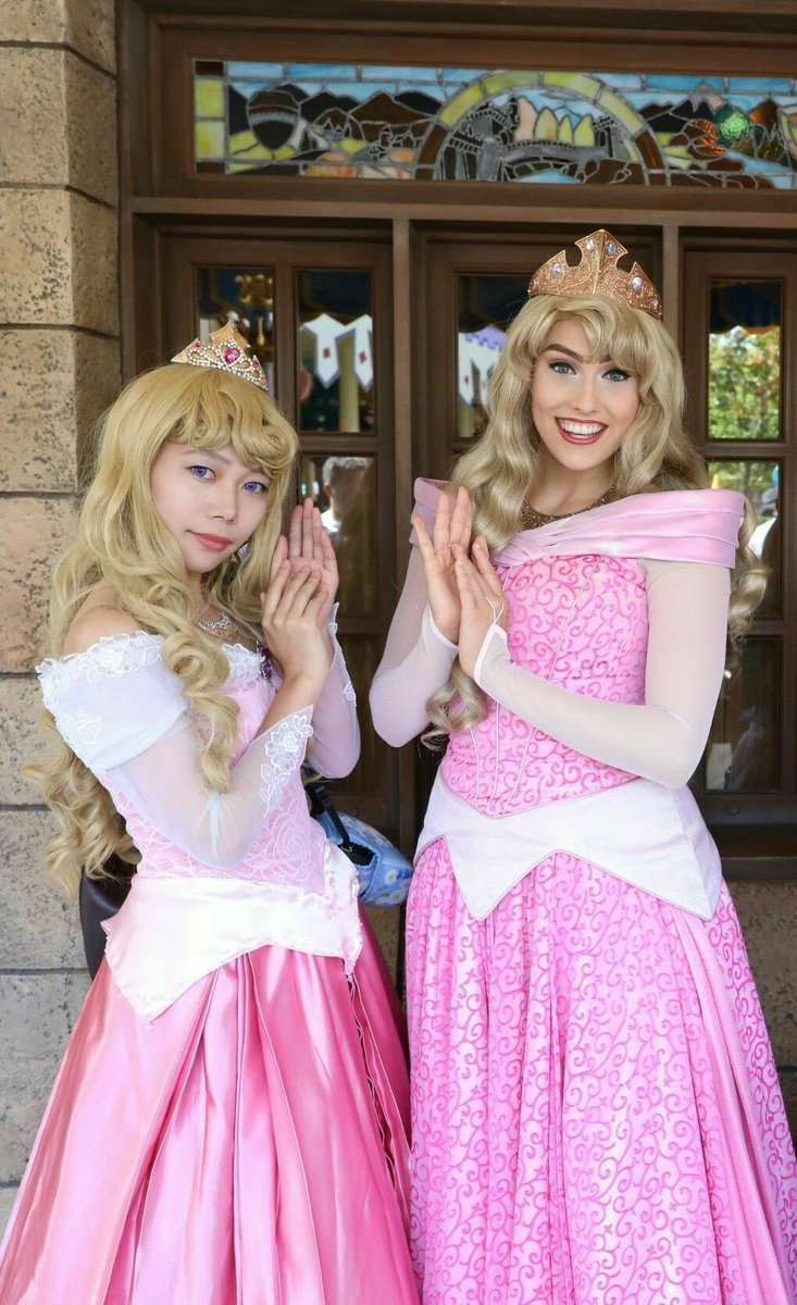 えりす団長ちゃん Twitterissa シュガーラッシュオンライン シュガラ大集合キャンペーン ディズニープリンセス オーロラ姫 美しくて歌声も素晴らしいし眠れる森の美女でドレスがピンクにもブルーにもなるのが凄く幻想的 シュガーラッシュ ヴァネロペ 少し