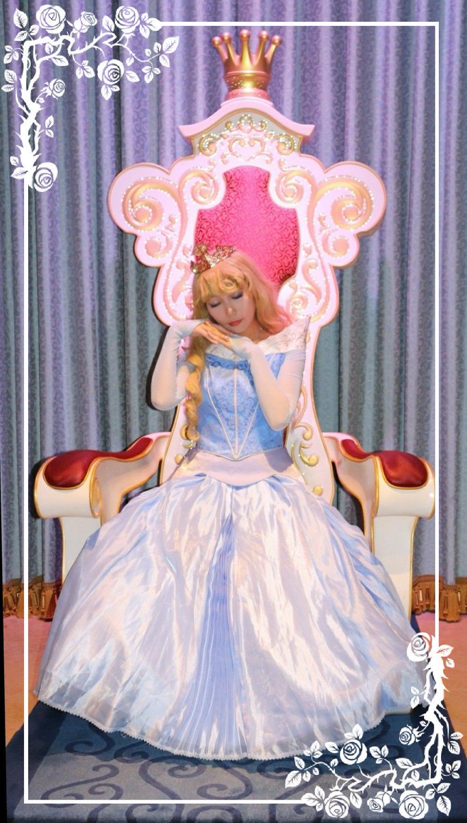 えりす団長ちゃん Twitterissa シュガーラッシュオンライン シュガラ大集合キャンペーン ディズニープリンセス オーロラ姫 美しくて歌声も素晴らしいし眠れる森の美女でドレスがピンクにもブルーにもなるのが凄く幻想的 シュガーラッシュ ヴァネロペ 少し