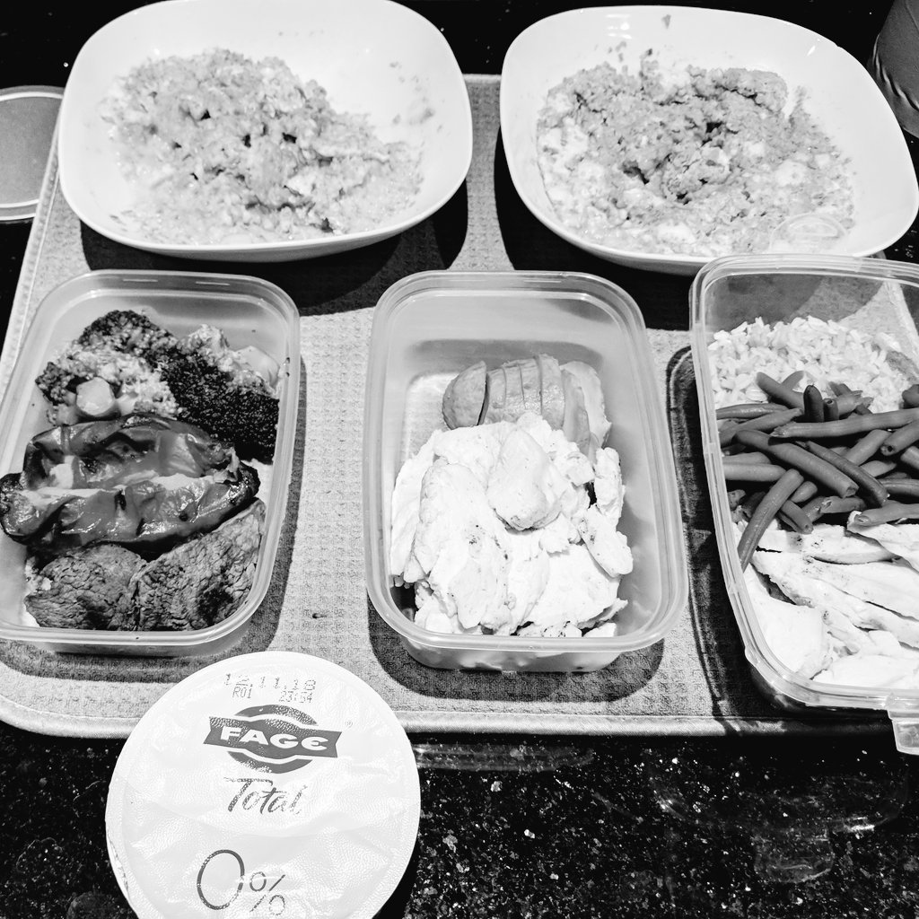 JudoSamuraiGBR's tweet photo. #MondayMotivation
Eat food that nourishes your body. Ready for the weeks training ahead.
.
#wearecheckmat #checkmat #healthylifestyle #JiuJitsu #jiujitsulifestyle #EverydayPorrada #Shoyoroll https://t.co/7ysQ2t4jEX