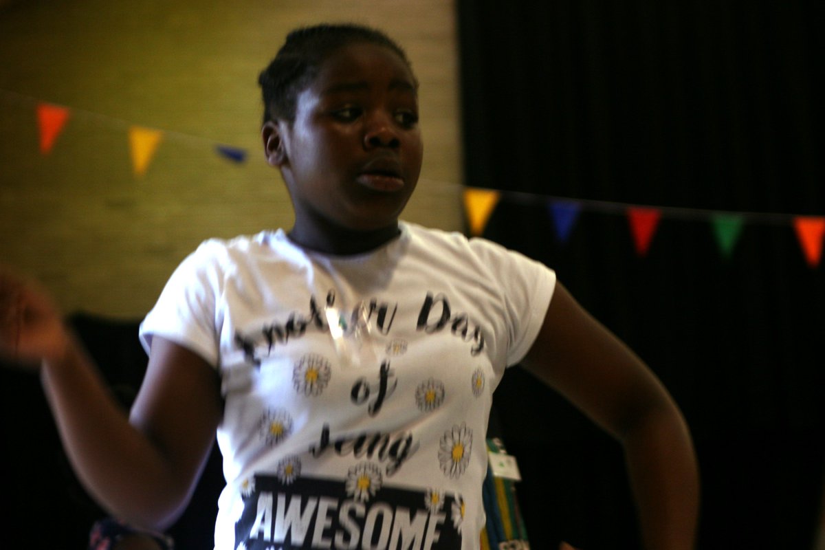thegcfoundation's tweet photo. 2 weeks to go until #GlobalMashUp, our FREE fun-filled Oct half term activity week for 8-16 year olds. Giving kids the chance to explore global arts - singing, dancing &amp; storytelling. Places filling fast, register now >>> https://t.co/sg0fdNkKUV #Leeds https://t.co/HZF0scpvzO