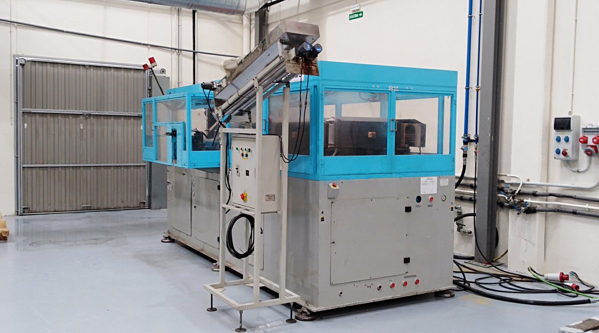 Meccanoplaibesl's tweet image. SBM Machine ASB type NB 20 MC ( year 2007). CE
…anoplasticaibericaexport.blogspot.com/2018/10/alex-a…