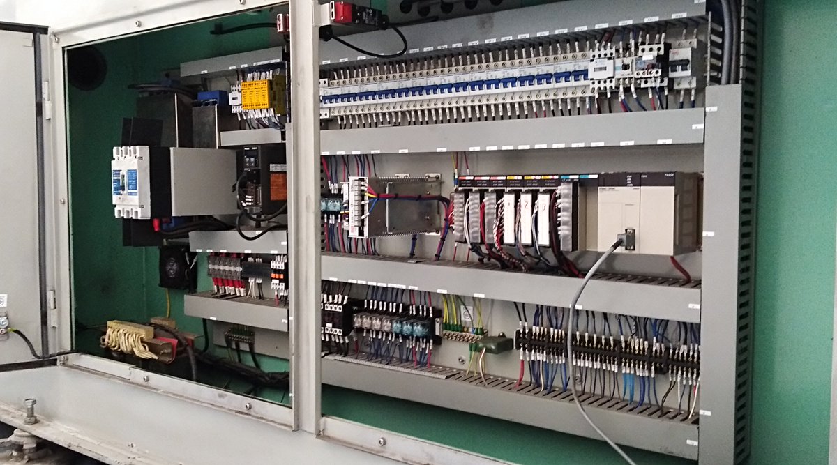 Meccanoplaibesl's tweet image. SBM Machine ASB type NB 20 MC ( year 2007). CE
…anoplasticaibericaexport.blogspot.com/2018/10/alex-a…