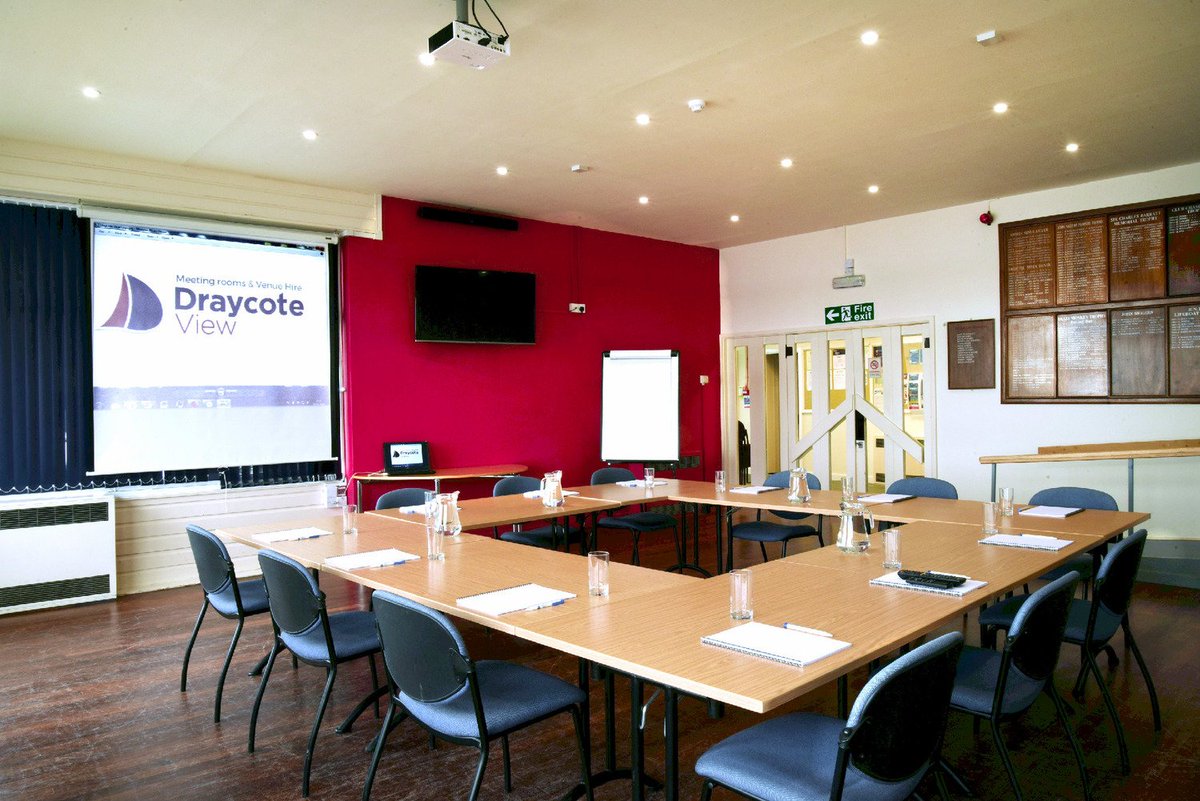 DraycoteView's tweet photo. With a new high speed dedicated line, our Wi-Fi is superfast and Free! Plus our Lounge comes with light projector, AV system &amp; microphone, TV screen &amp; flip chart! Everything to make your event run smoothly! https://t.co/UBLy803DGP