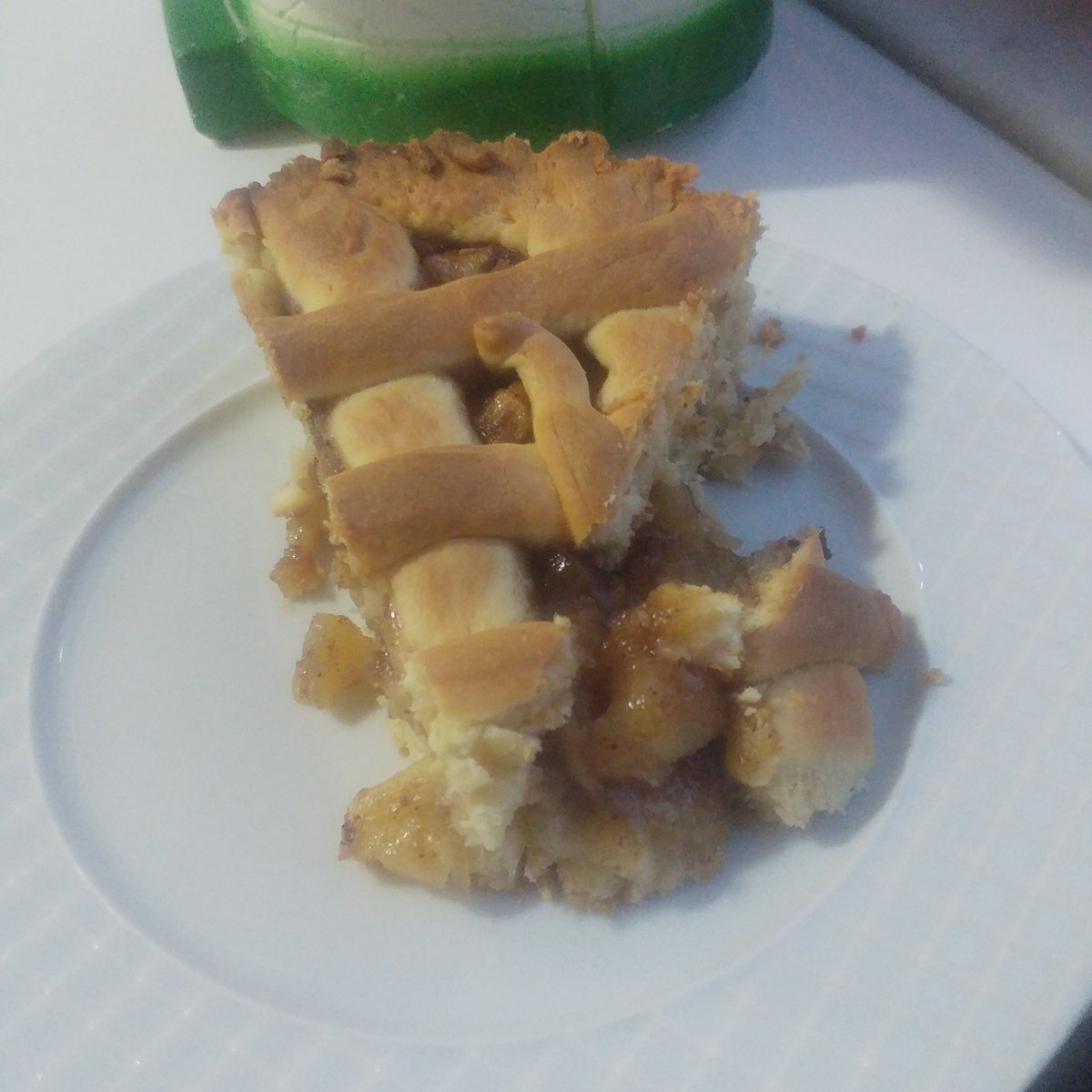 Eeyyyy <a href="/Talihatt/">🇹🇷丅ᗩᒪᎥᕼᗩ🍁</a> dün dedim bugün yaptım elmalı turta ayıptır söylemesi :)