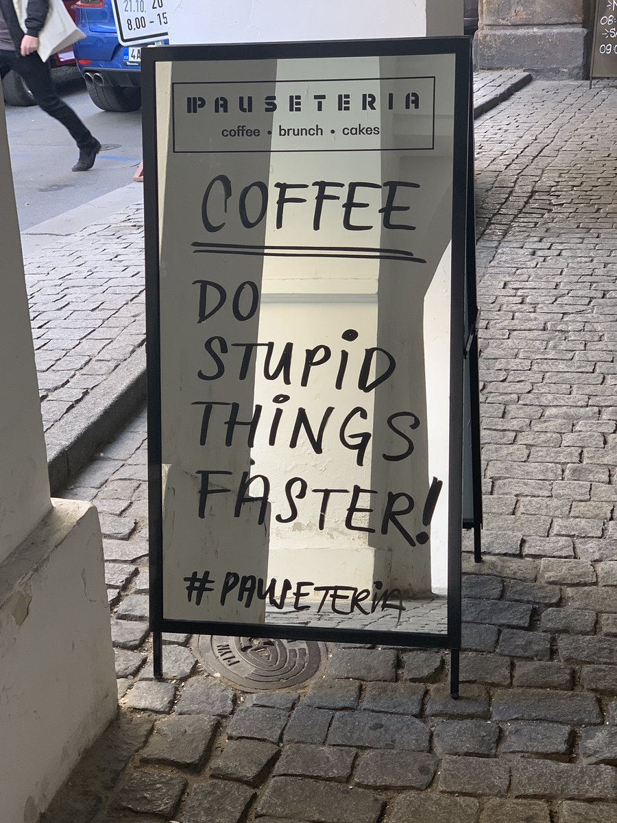 lizlovesnola's tweet photo. Prague has the good signs 😂🇨🇿#czechhumor #greatcity https://t.co/Gv8kpnuzae