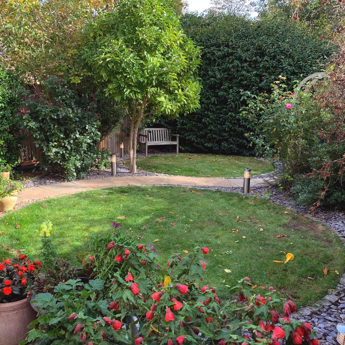 HoganElec's tweet photo. Number of 8 outside lighting points installed including 6 bollard lights and 2 RGD colour changing lights.
All cables wired in SWA and buried where possible. 
If you have an outside space and are interested in an evaluation please get in contact in order to arrange a site survey. https://t.co/YgNayTZSP5