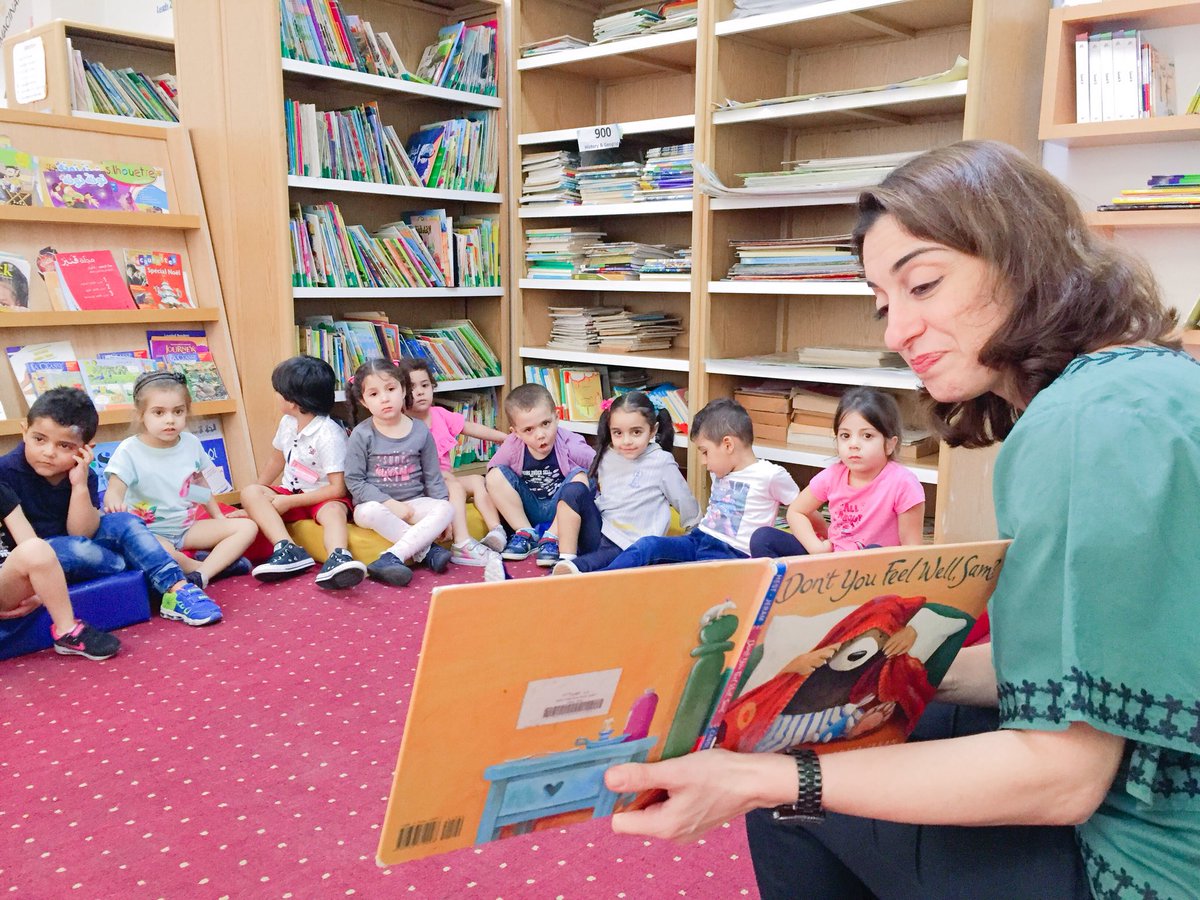 Story time is my favorite time! 😍Even though our little ones can't read, reading to them is exciting as they get to see the pictures, point &amp; most importantly they focus on your voice as well as the images. @DawhaHighSchool <a href="/FThaalby/">Feda Thaalby</a> <a href="/MonaJalaleddine/">Mona Jalaleddine</a> <a href="/HanouniFarah/">Farah Hanouni</a>