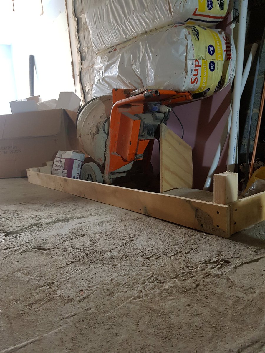 MasjidHudaSheff's tweet photo. Progress is going well on the sisters' new #wudoo and toilets area-māshā'Allāh.

But funds are also dwindling. £19.5K is the cost for the internal works. £11K has been raised so far and much of it already gone to the builders.

Please donate generously.

https://t.co/F3u6cXibvd https://t.co/2OtItZYFLI