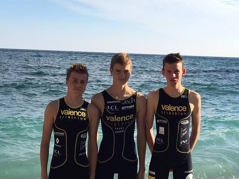 Valence_Tri's tweet image. Des athlètes présents sur 6 compétitions dans le weekend, une partie du staff sur le Roc d'Azur.... la saison n'était pas complètement terminée !