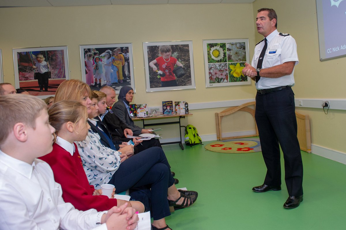 NorthantsPolice's tweet photo. #NHCAW gives us the opportunity to come together to create a #SafePlaceForAll and share the message that there’s #NoPlaceForHate in Northamptonshire. Today we shared some of the work we’ve done over the past year to tackle hate crime &amp; support victims. https://t.co/huti85Odl6 https://t.co/gRVd0isqn8