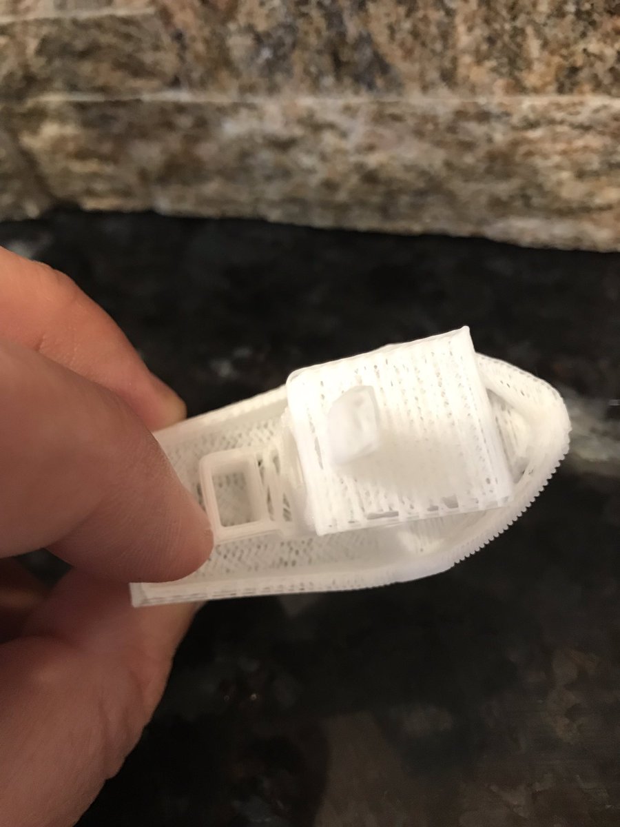 NewbieDM tweet media