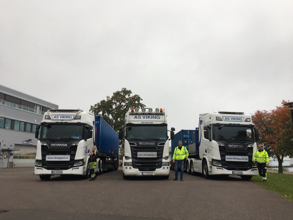 Sea trials complete! The GEBCO-NF Alumni XPRIZE team concept is en route to Greece for the final of the #ShellOceanDiscoveryXPRIZE! <a href="/Hushcraftltd/">Hush Craft</a> SEA-KIT #USV and <a href="/KOGMaritime/">Kongsberg Maritime</a> HUGIN #AUV packed up and ready to go. <a href="/xprize/">XPRIZE</a>