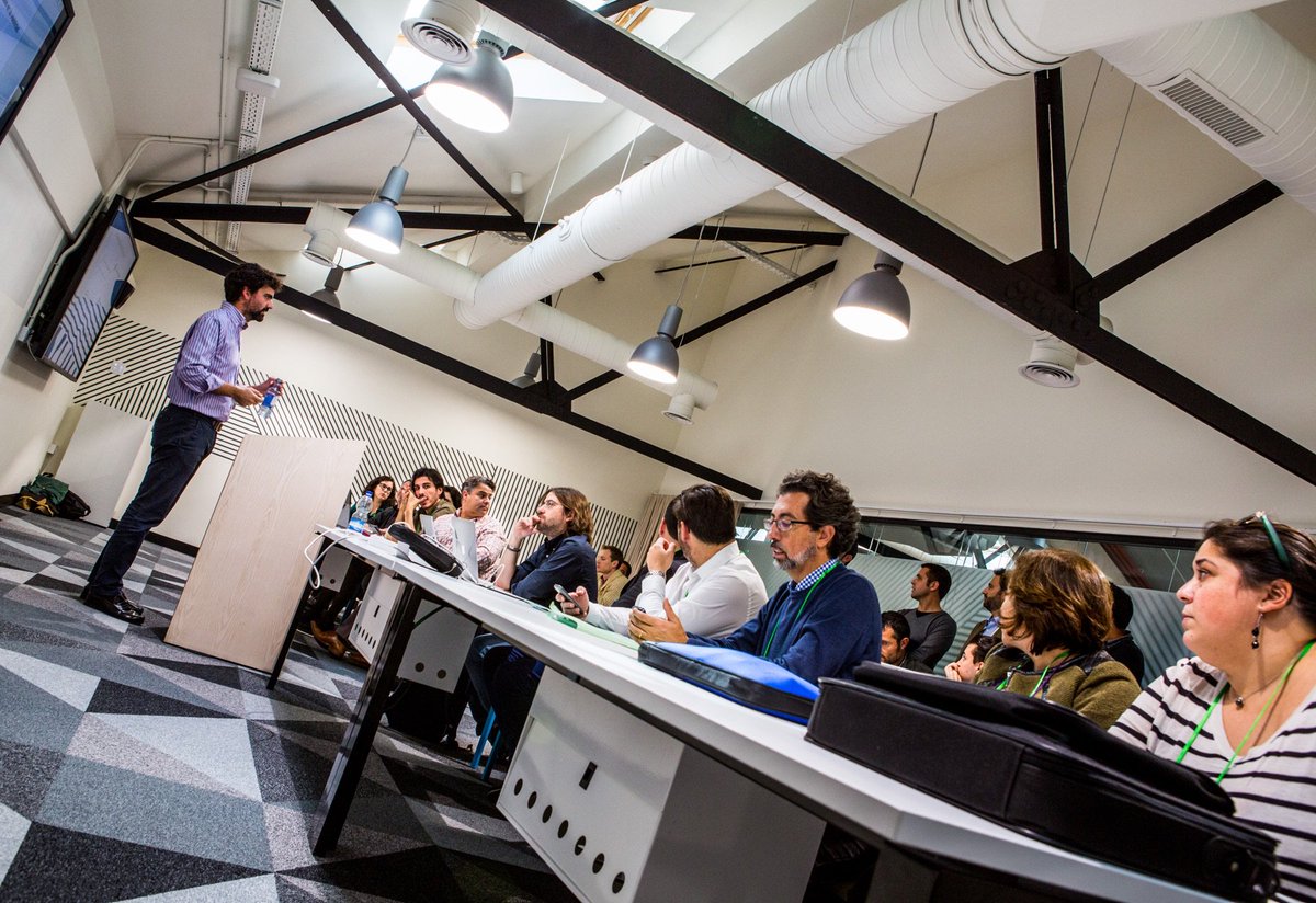 crowddays's tweet image. ¿Interés por el #crowdequity? El 8 y el 9/11 nos vemos en @accio_cat para el mayor evento de #crowdfunding. 🔝

¿Te apuntas? Con el código EarlyBirdsBCN2018 un 50% de descuento (desayuno y comida incluidos). ⚡️

Todo el programa y las entradas aquí 👉🏼 crowddays.com/reservas