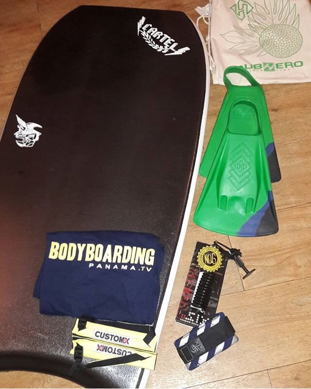 Bodyboardingpty's tweet photo. Recuerda que al hacer #Slide y ver algunos de los Miles de productos #bodyboard que tenemos disponibles con #envΓo #gratis ! #bodyboards #aletas #leash #fundas #boardbags #medias #plugs #accesorios #wetsuits #tshirts #gorras #wax manda #whatsapp al (507) 67809223 @rainsandshop https://t.co/J28kpvAer5