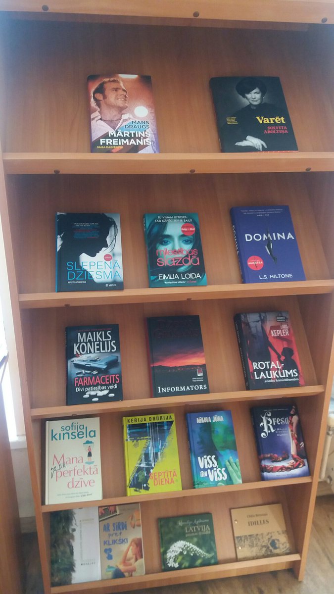 Rudens vēsmas bibliotēkā ienāk ar jaunām grāmatām.