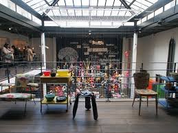 RouteyTours's tweet photo. #Paris #holiday shopping walking tour https://t.co/WlMH4D4sdG https://t.co/exJHarmcd1