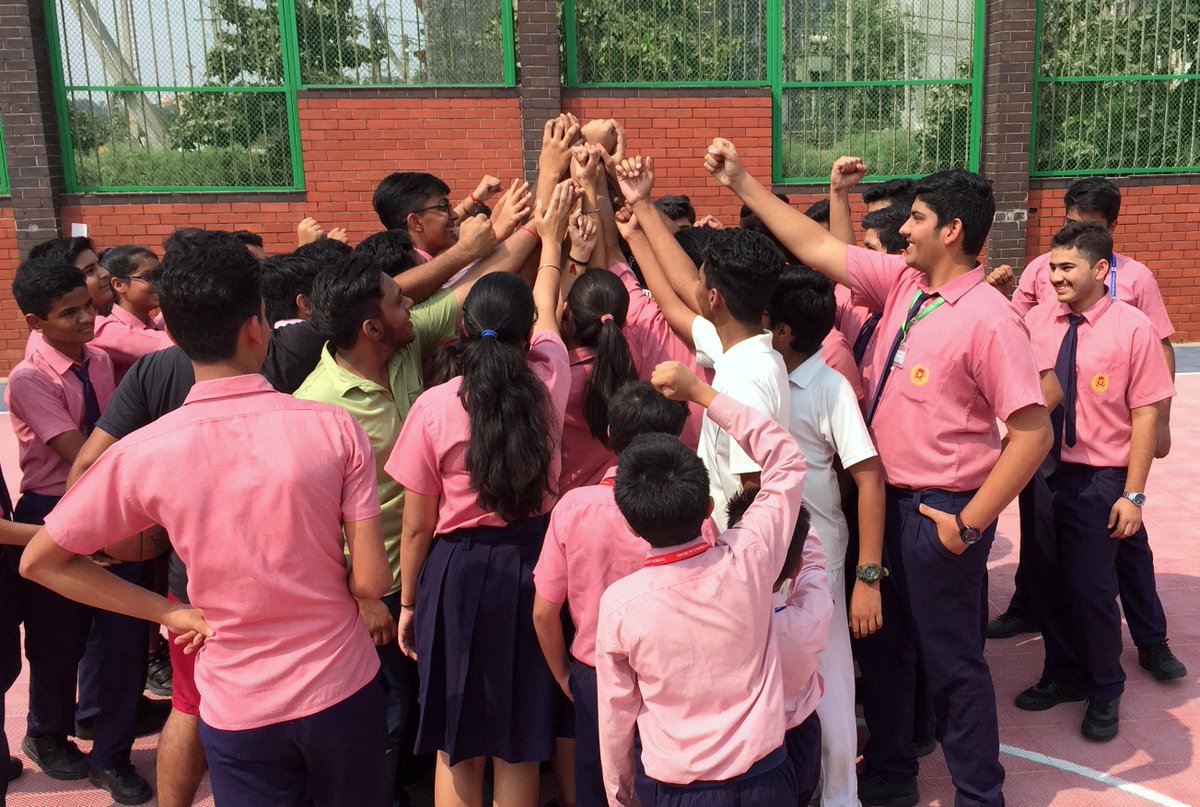 Students flocked to the courts with enthusiasm and passion as the Technical Head of NBA Basketball School, Joel Yoba, conducted a workshop at The Sovereign School, Rohini, Delhi. 
#LearnToPlayTheNBAWay #Workshop #YoungBallers #Basketball #BasketballTraining ⛹‍♀🏀⛹‍♂