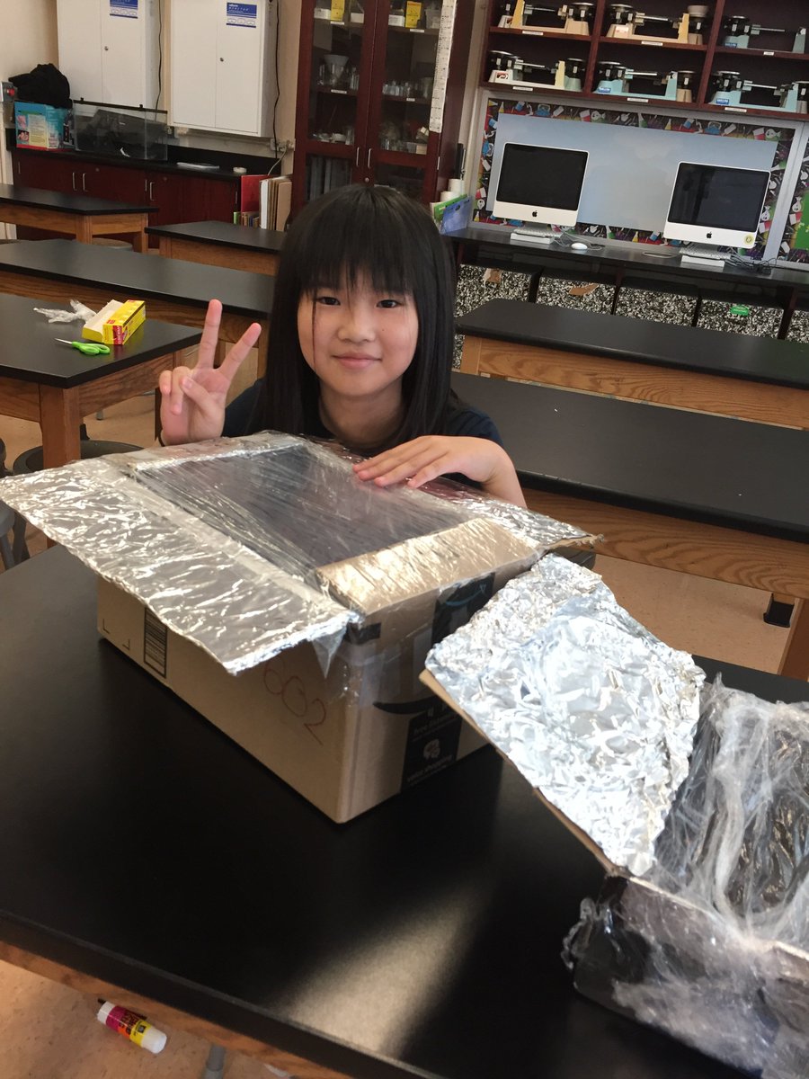 FDRPSMS34's tweet photo. Our 6th graders created and will be testing out their solar panel ovens to make smores. Can't wait to have a tasty bite! https://t.co/iobEi7aQRL