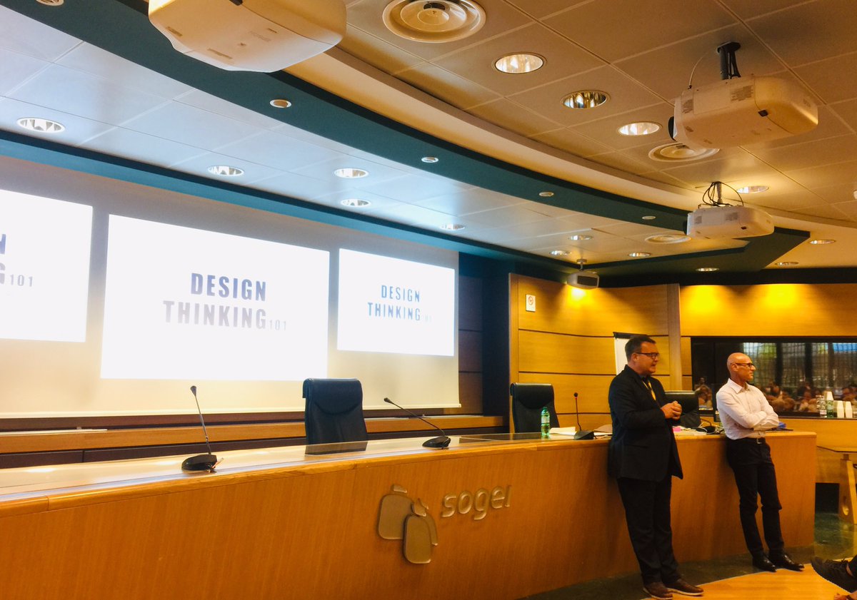 Sogei_SpA's tweet image. #TechStorytelling oggi in #Sogei parliamo di #designthinking e delle varie fasi di questa metodologia flessibile orientata al #problemsolving   

#innovation #DigitalTransformation #collaboration #vision #creativity #design #team