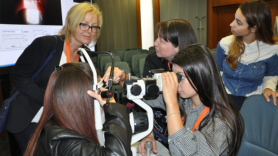 OptometryToday's tweet image. Bulgarian optometrists gather for educational conference ow.ly/tfFt30mevzv #optometry #optometryeducation