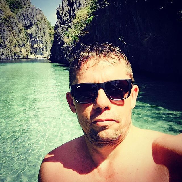 Beautiful clear waters of #Palawan.  #selfie #biglagoon #clearwater #elnido #elnidoresorts #pangulasian #travelporn #travelgram #instatravel #wanderlust #throwback #latergram #travel #mytravelgram #travelphotography #igtravel ift.tt/2OTJKST