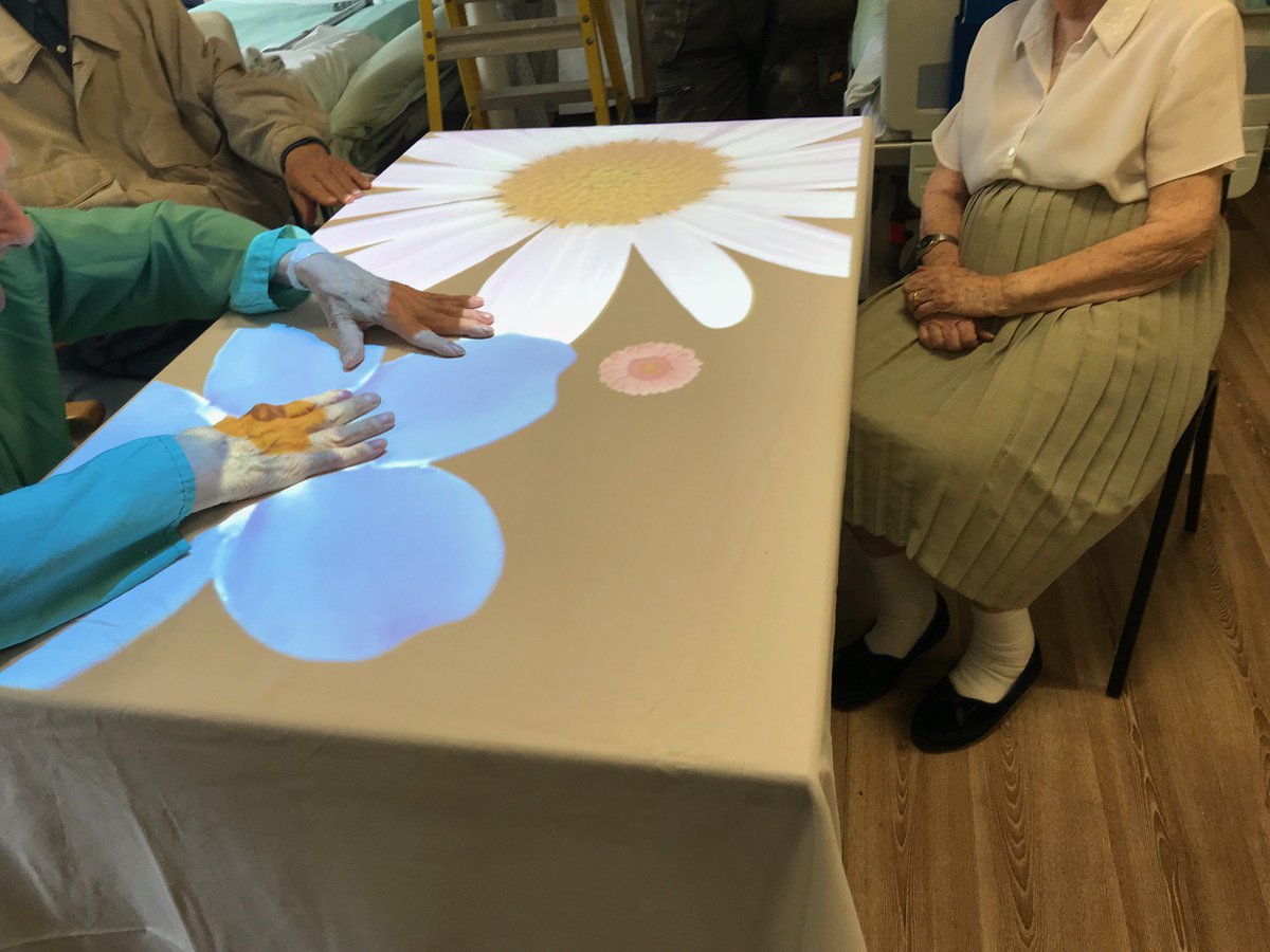 dementia_fh's tweet photo. Today was a good day for dementia care at Wexham Park Hospital, our Magic Tables have arrived. Thank you to everyone who worked so hard to make this possible @TovertafelUK @FHFTnursing @FHealthCharity @Dementia_Nurse_ @HelenPullman74 ❤️ https://t.co/DXVm0U90It