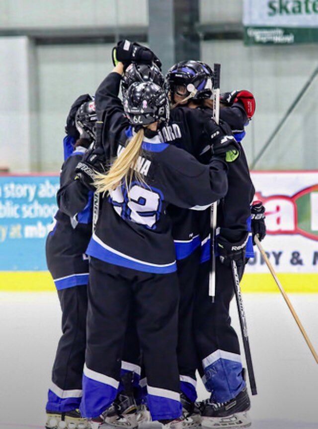 MissionMontreal's tweet photo. First weekend of the season done!! 3/3 win 💙🖤 @ringettecanada #lnr #ringette #gomtlgo https://t.co/oI9BAn7Lci