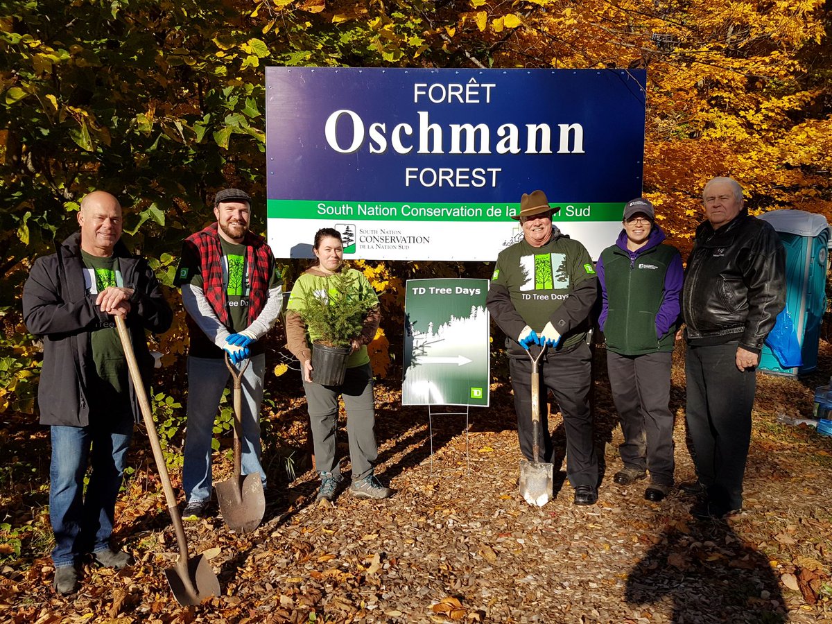 SouthNationCA's tweet photo. Big thanks to all our volunteers who helped plant 150 trees and shrubs at the Oschmann Forest in @northdundas on Sunday as part of the #TDTreeDays initiative! #TheReadyCommitment #TreePlanting #Ontario #OurLocalEnvironment https://t.co/eohJh9glyV
