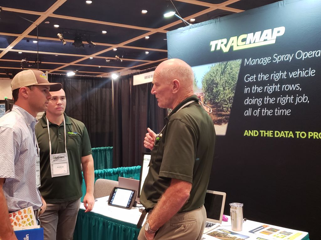 tracmap's tweet photo. TracMap founder Colin Brown and the team are having a great time at the @CAPCA3 conference in Anaheim, CA. 

Pictured: Aaron and Colin talking to Anthony Oddo from Grimmway Farms
If you are attending make sure you stop by and say hi ☀️

#CAPCAConference #PestControl https://t.co/mMkAW6QcOt