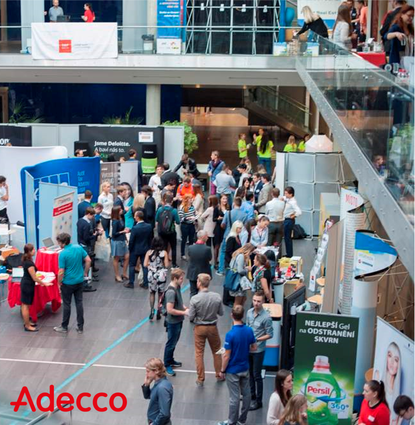 AdeccoCzech's tweet photo. Tak takhle to vypadalo na veletrhu Šance VŠE minulý rok. 🔊🔊Už zítra 17/10 začíná další ročník, na kterém budeme i my! Stavte se u našeho 👉stánku Adecco ve druhém patře v RB a využijte jedinečnou možnost se zeptat na cokoliv, co Vás zajímá. 🤗🤗 https://t.co/HGVp4tVzA9
