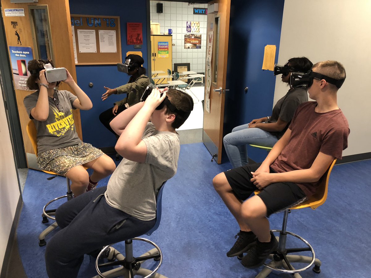 RHS_lib's tweet image. Last week, ninth grade students went to the Taj Mahal using VR goggles in World History class!  Thanks to the Riverview Educational Foundation for making this experience possible! @rjshsraiders