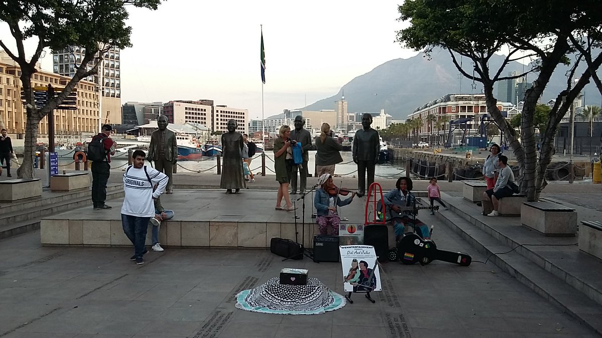 TMAfricaTravel's tweet photo. The @TMAfricaTravel team taking in the sights &amp; sounds of the V &amp; A Waterfront in Cape Town 😍
.
#Travel #hotel #Africa #travelphotography #travelideas #capetown #southafrica #victoriaandalfredwaterfront #Holiday #Traveller #luxuryhotel #Luxury #bascule #capegrace #capegracehotel https://t.co/DtCwkIk15Z