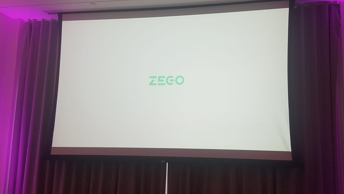 intelligentins's tweet photo. Harry Franks, Chief Commercial Officer and Co-Founder, Zego gave the final Early Stage Startup Showcase of the Strategy stream at Intelligent InsurTECH Europe 2018. #IITECH18 @Zegocover #insurtech https://t.co/glL6EXXALB