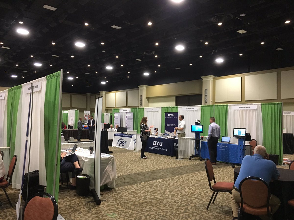 DrWadeHunt's tweet photo. Lots of great vendors sharing their expertise with us at #PAPrincipals conference.  #LEAD18 https://t.co/hWo3wiZI2y