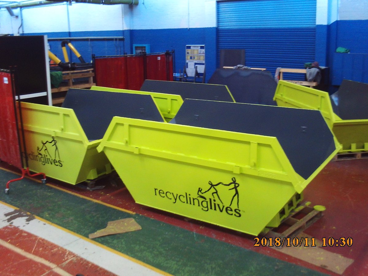 RL_Alasdair's tweet image. How good do these look! First branch new skips on their way from the @recyclinglives academy @HWymott. Yup fabricated from scratch in a prison. 👍 #releasepotential #untappedtalent