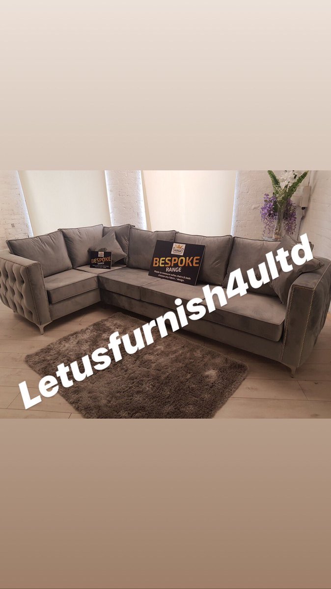 LetUsFurnish4U's tweet photo. Anyone interested in this gorgeous round buttoned back sofa and footstool in platinum grey 😍 please get in touch, ready to leave the showroom #buttonedback #platinumgrey #readytoleave @letusfurnish4ultd 💋 https://t.co/Uh3IF8sovN