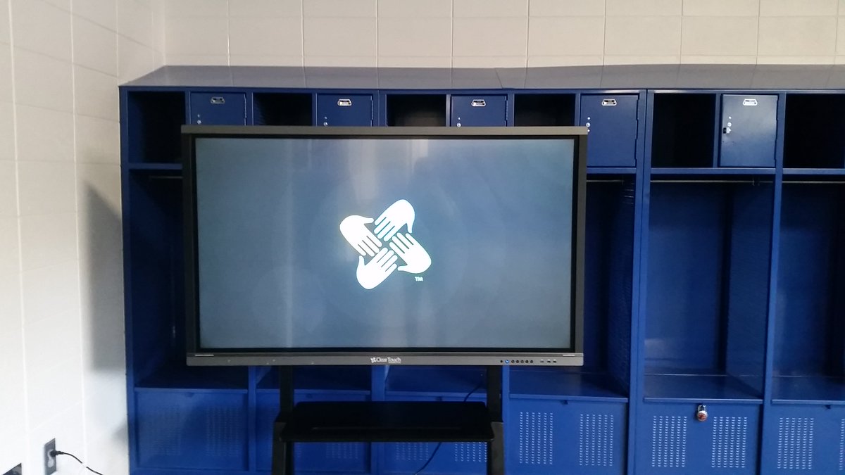 NisewongerAV's tweet image. Congratulations @JeffCitySchools for continuing to add more @GetClearTouch Interactive panels to your school system! #TheFieldHouse @JHS_Dragons @jeff_academy @jtowndragons #InteractDifferently