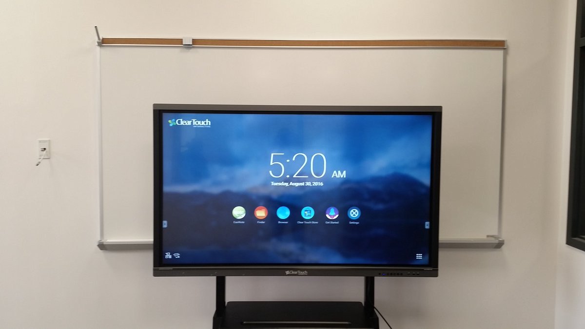 NisewongerAV's tweet image. Congratulations @JeffCitySchools for continuing to add more @GetClearTouch Interactive panels to your school system! #TheFieldHouse @JHS_Dragons @jeff_academy @jtowndragons #InteractDifferently