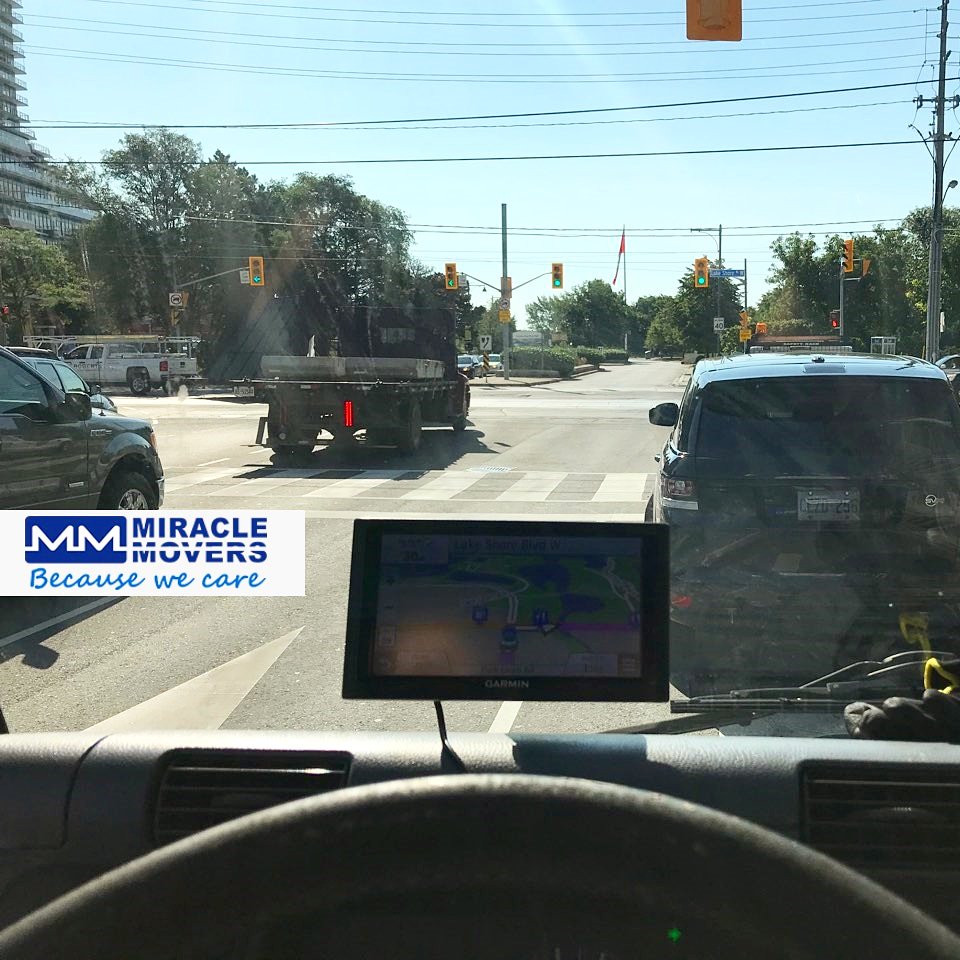 MiracleMoversCa's tweet photo. On the way do deliver 2br house. Miracle Movers - Because we care! https://t.co/P7bve6Ey1S
#movers #moving #relocation #GTAmovers #torontoview #gta #toronto #maple #etobicoke #scarborough #vaughan #oakville #richmondhill #aurora
#road #roadtrip
#streets #streetview #torontomove https://t.co/kNmglLy1fj