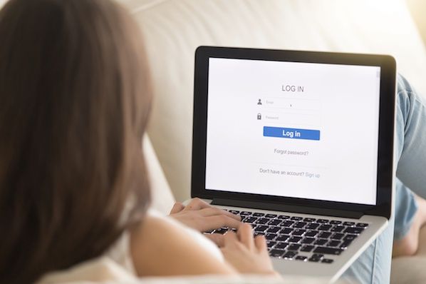 Delightful's tweet image. Learn how #MultiStepForms can help you increase #conversions via @HubSpot @KBakes2226 dlghtfl.co/2OuyoFz