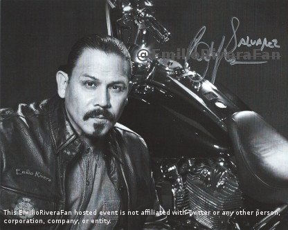 FAFOWOKEAFTOO's tweet image. It's #MayanMonday let's do a drawing for autographed photo. 

Two Rules
* A Comment under this Tweet at @EmilioRiveraFan "ONLY" is your entry
* Ends 10/16/2018 9:59pm EDT (winner picked sometime thereafter)

Best wishes 😉
#EmilioRivera #ElPadrino #MarcusAlvarez #MayansFX #SOA