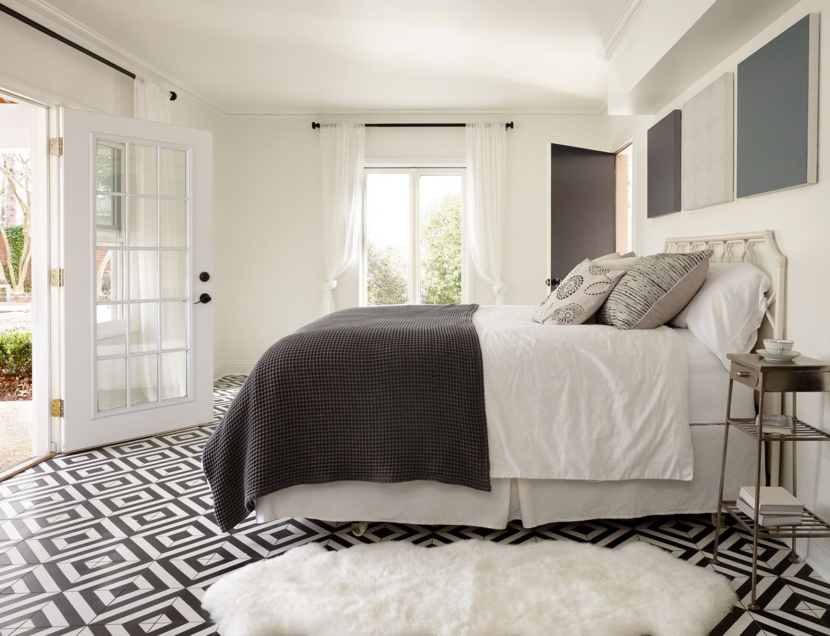 MarcelleGID's tweet image. Fur touches / rugs - one sure way to bring cozy opulence to a cold stark space.
#Autumndesign #designlayers #soulstyle #thesoulfulhome #NashvilleInteriorDesigner #StyleBlueprint⠀⠀
.⠀⠀
#interiorstyle #interiorlovers #interior4all #interior123 #homestyle #accessories #fur