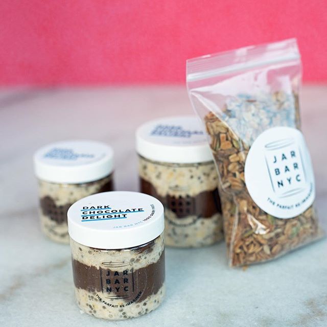 teamjarbar's tweet photo. Best way to cure your Monday blues is with our Dark Chocolate Delight Jar! Order now @ https://t.co/3ZoE6Skl6p 🍫🍫🍫 https://t.co/IIuO2bLEv5 https://t.co/kvG6z2ovJG