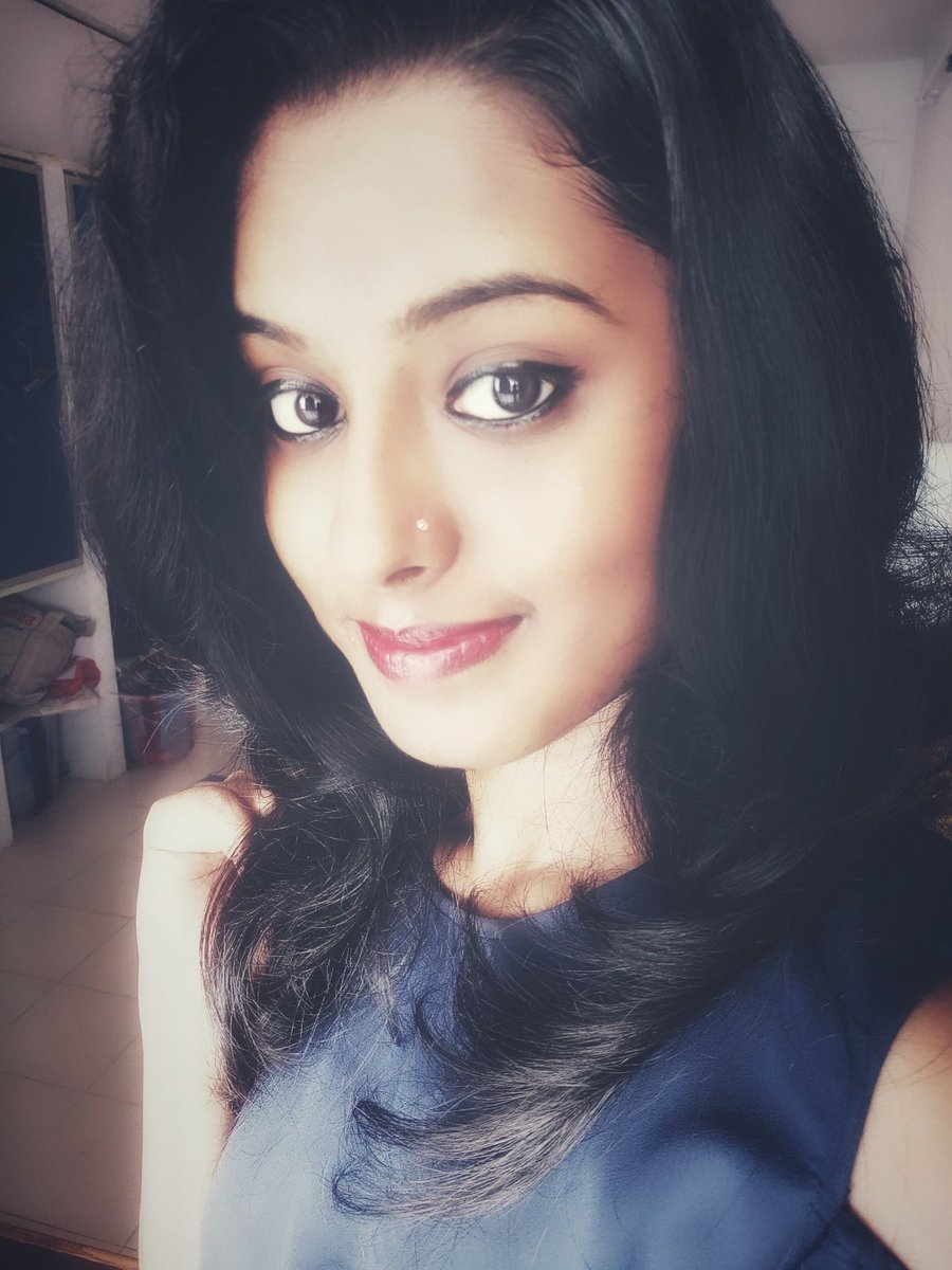 dini_priya's tweet photo. #nosepinlove 😂😂😂 https://t.co/3ME5DvrFLx