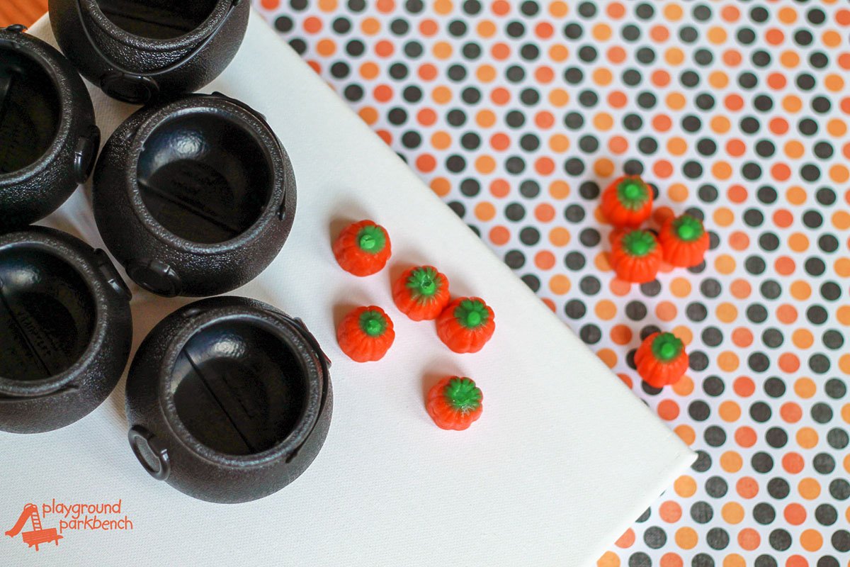 With <a href="/PGPBmeghan/">PlaygroundParkbench</a>'s Pumpkin Toss idea, your Halloween party will be full of frightening fun! 👻 bit.ly/2OMI4Kx