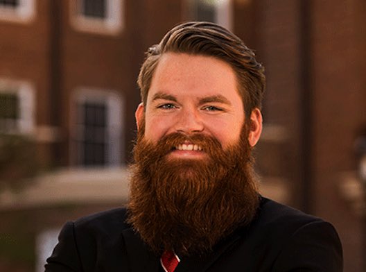 "I chose Georgia because of the collaborative &amp; friendly culture, the community-minded businesses in Athens, &amp; small class sizes."

<a href="/GeorgiaMBA/">Georgia MBA</a> candidate, @ZackGodfrey_ shares what he loves about the <a href="/UniversityofGa/">UGA</a> with <a href="/MetroMBAAtlanta/">MetroMBA_Atlanta</a>!

Check it out: metromba.com/2018/09/georgi…