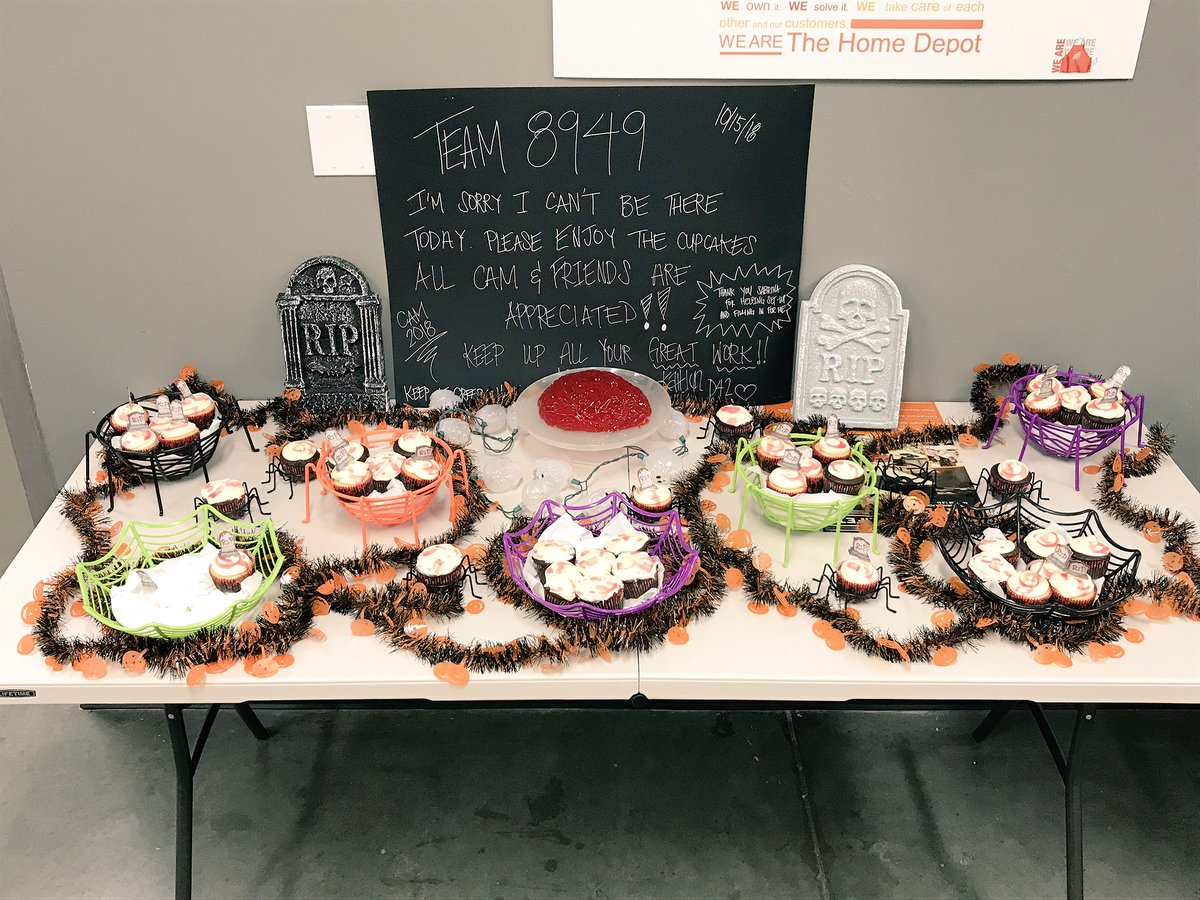 Huge thank you to our CAM and friends for all that you do! Here’s our spooky Monday thank you, courtesy of Kaitlyn our pro supervisor! #keepitcreepy #camandfriends #cupcakemadness <a href="/NotoKara/">Kara Noto</a> <a href="/jptorresSM/">J.P. Torres</a> @mikeoliver8949 <a href="/Laura_BMata/">Laura Mata</a> @ShawnEvans8949