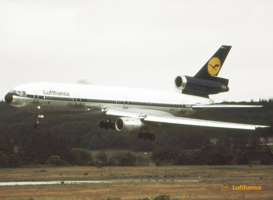 Lufthansa Vintage on Twitter: 